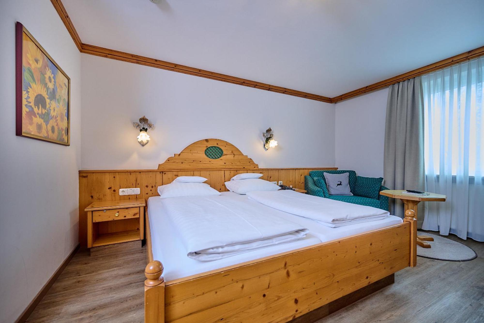 Hotel Am See Neutraubling Pokoj fotografie